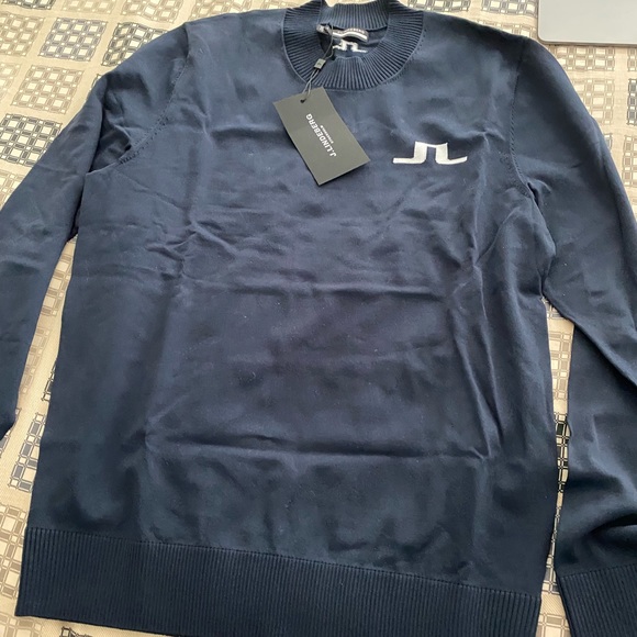 J.Lindeberg Sweater. - Picture 2 of 3